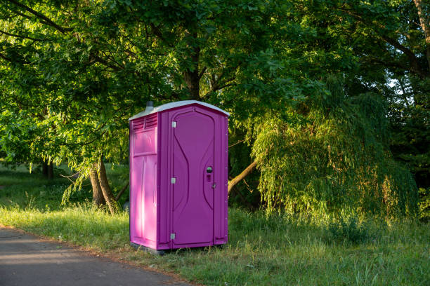 Best Portable restroom trailer rental  in Dewitt, IA